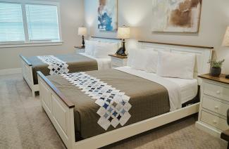 502 Bedroom Featuring 2 Queen Beds