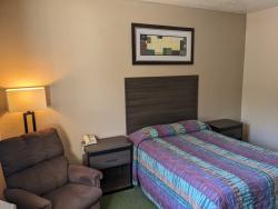 Double Bed - Handicap Accessible 