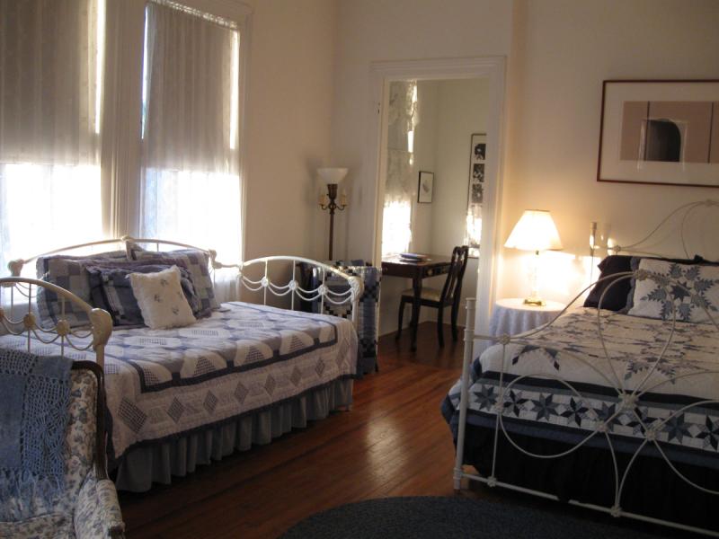 | Pensacola Victorian Bed & Breakfast